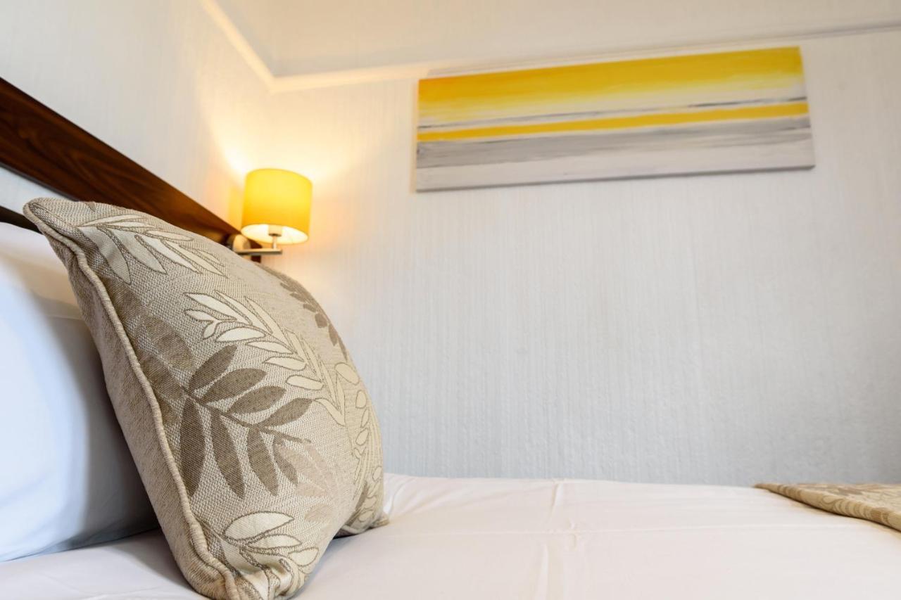 Palm Court Hotel Skegness Bagian luar foto