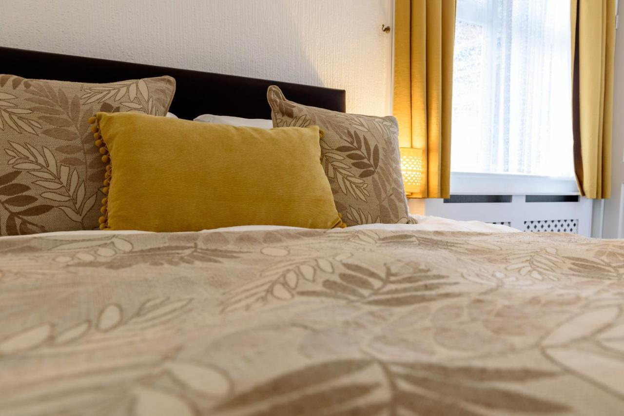 Palm Court Hotel Skegness Bagian luar foto